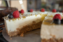 Laden Sie das Bild in den Galerie-Viewer, Kuchen, Tartes & Torten