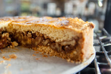 Laden Sie das Bild in den Galerie-Viewer, Kuchen, Tartes & Torten