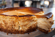 Laden Sie das Bild in den Galerie-Viewer, Kuchen, Tartes & Torten